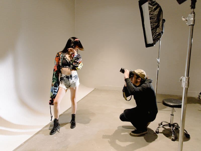 Cover Image for Comment Poser pour Insta : 20 Idées de Poses Photos Instagram