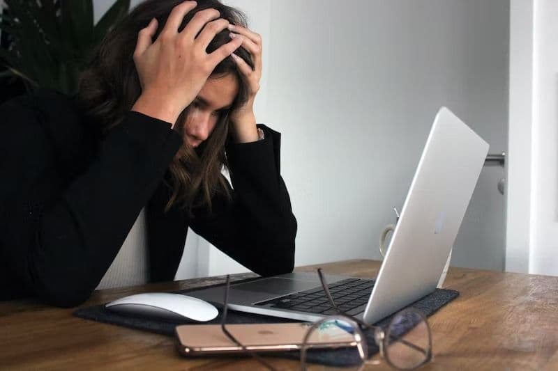 Cover Image for Problème de statut en ligne sur Instagram : comment faire ?