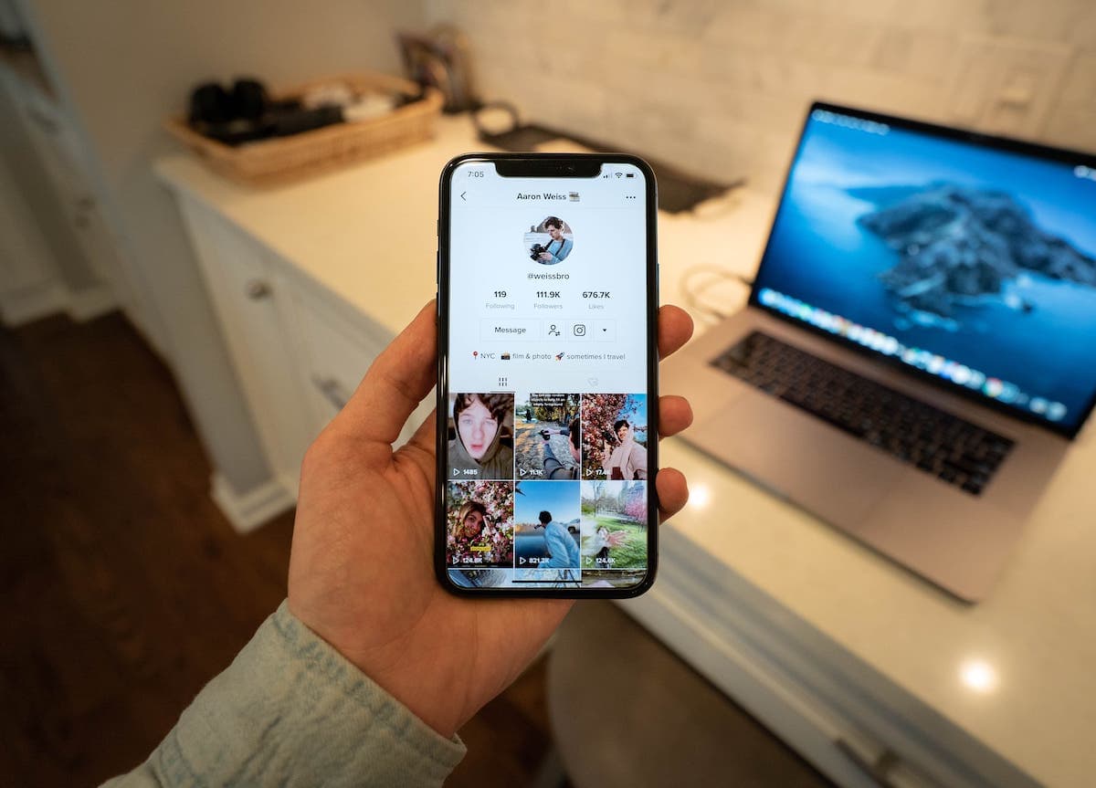 Cover Image for Quand Poster sur TikTok en 2026 : Les Meilleurs Moments pour Publier sur TikTok