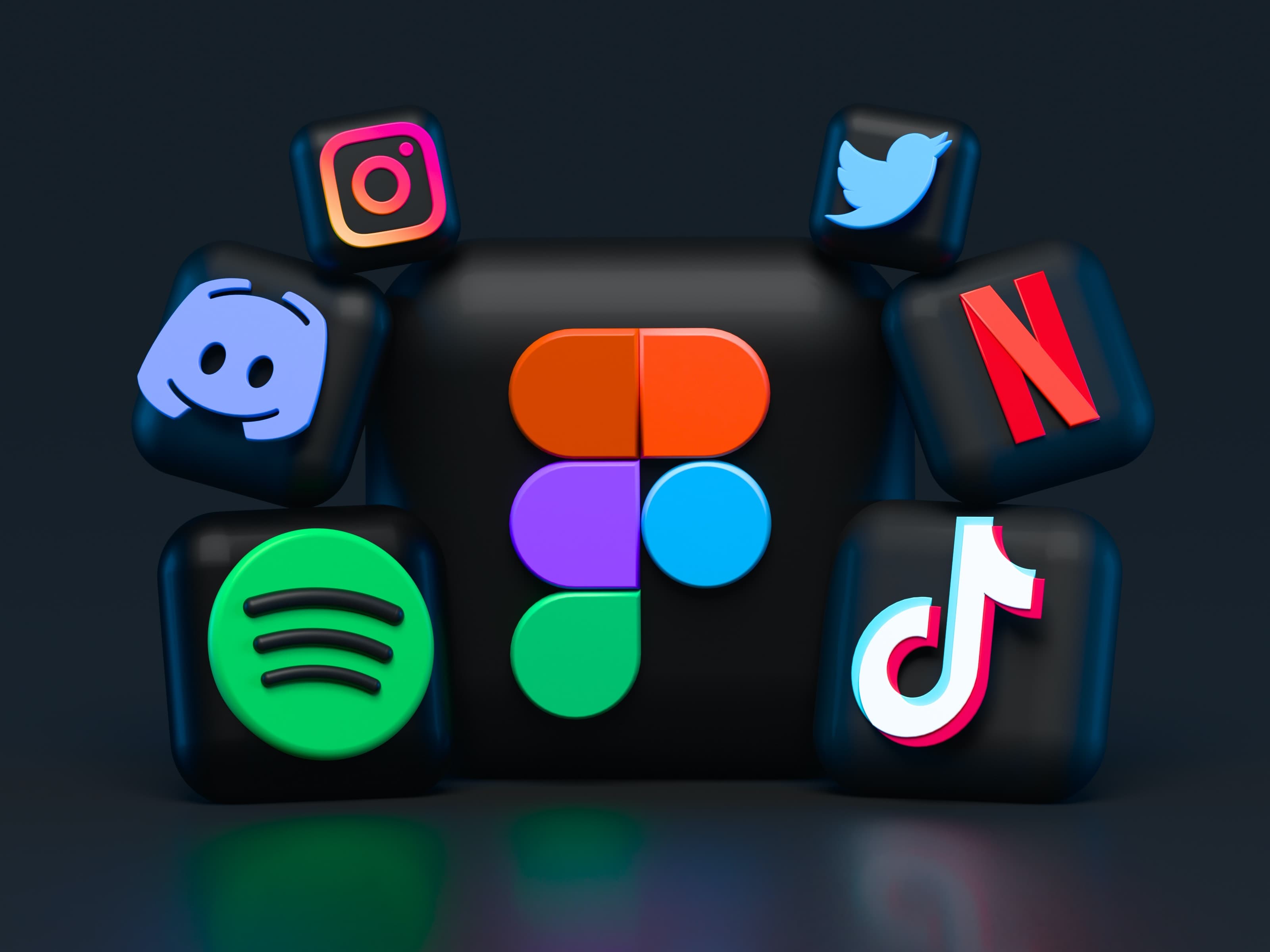canal de communication réseaux sociaux